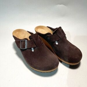 Papillio by Birkenstock Fanny color Roast Suede Clogs Womans 41 US 10M